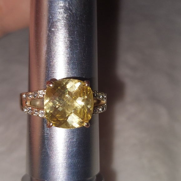 Silver Yellow Gold Citrine Gemstone Ring - Picture 3 of 6